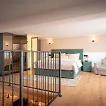Marchelina House Holiday home