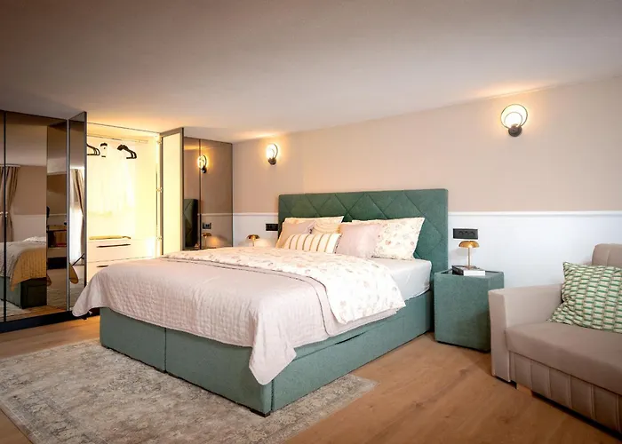 Vikendica Marchelina House *