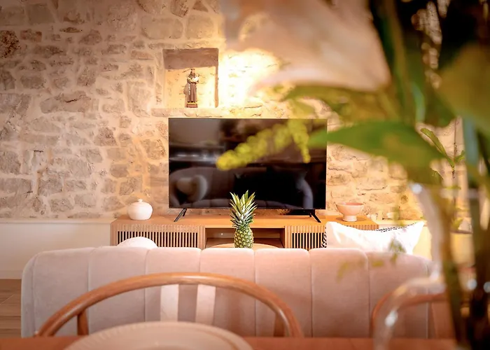 Vikendica Marchelina House *